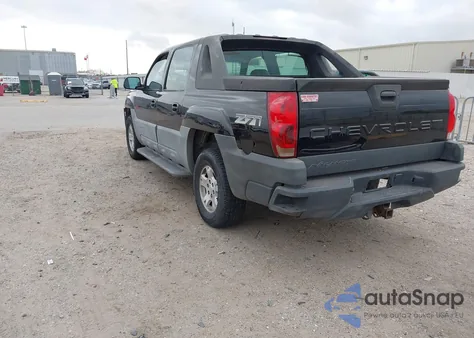 2002 Chevrolet Avalanche 1500 из США, поврежденный, VIN 3GNEK13T12G101971